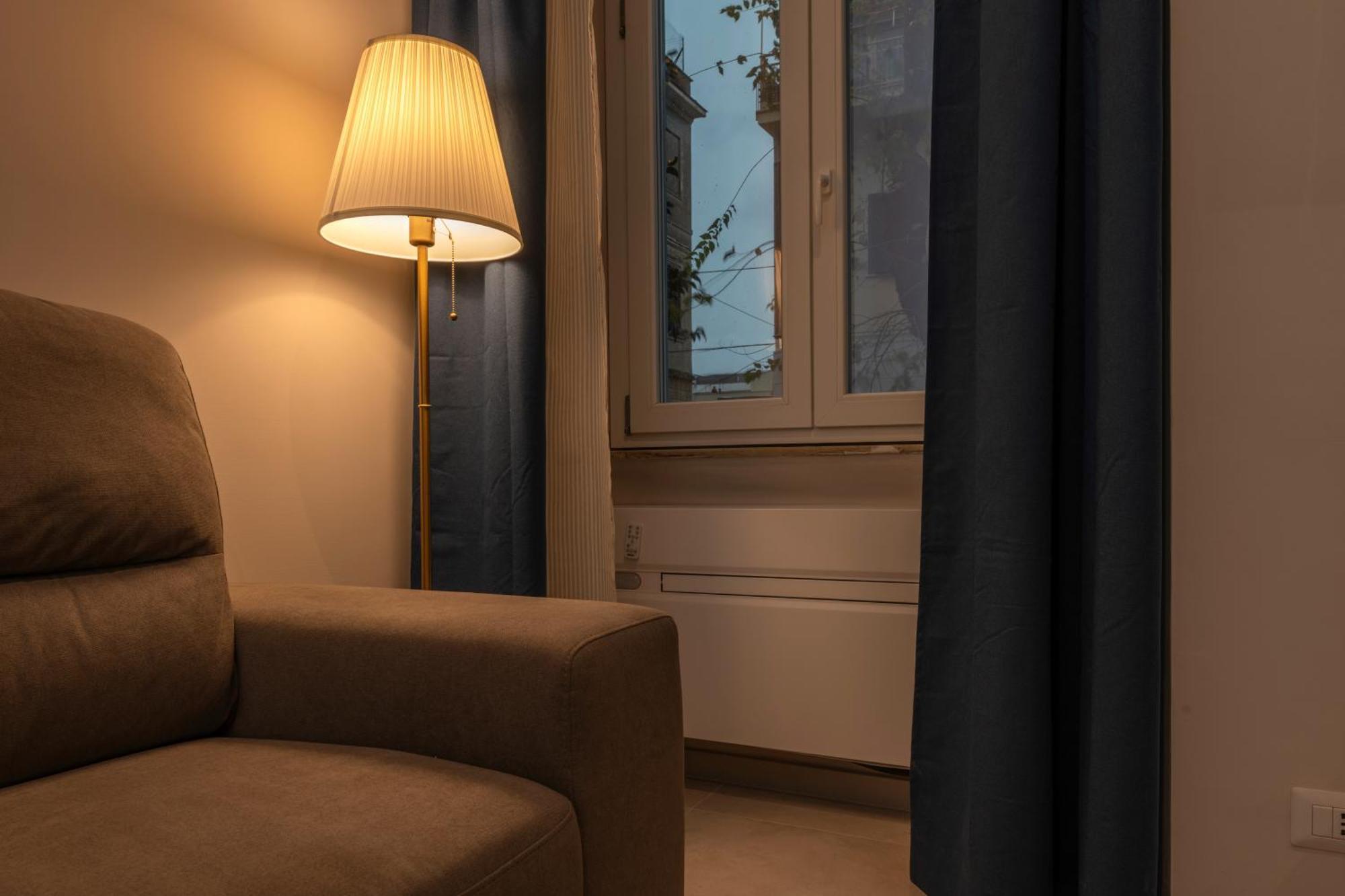 Bastioni Central Apartment Civitavecchia Bagian luar foto
