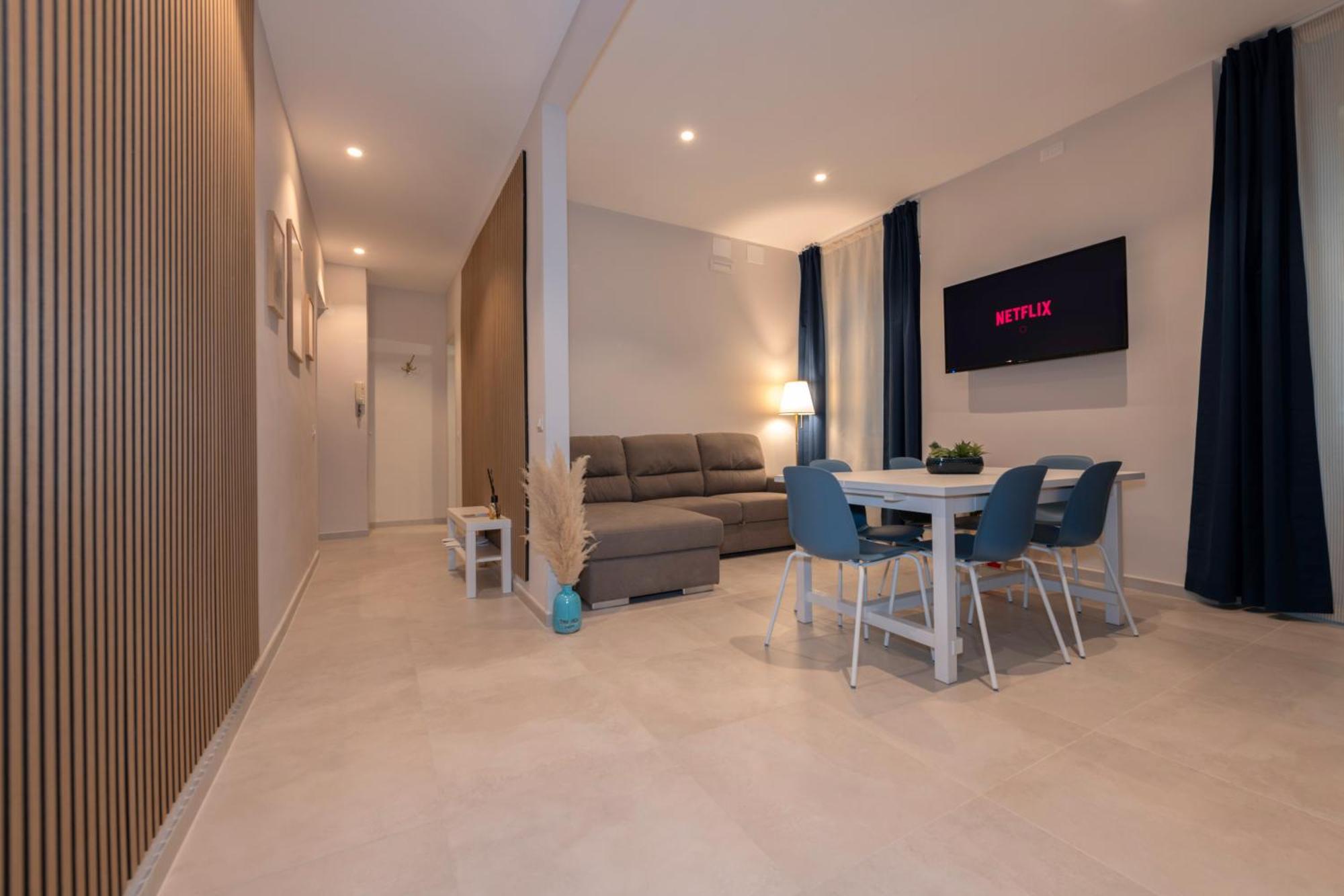 Bastioni Central Apartment Civitavecchia Bagian luar foto